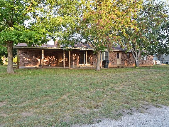 2nd image of 114 Crestwood Dr #4