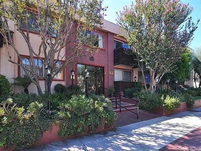 5349 Newcastle Ave APT 65, Encino, CA, 91316