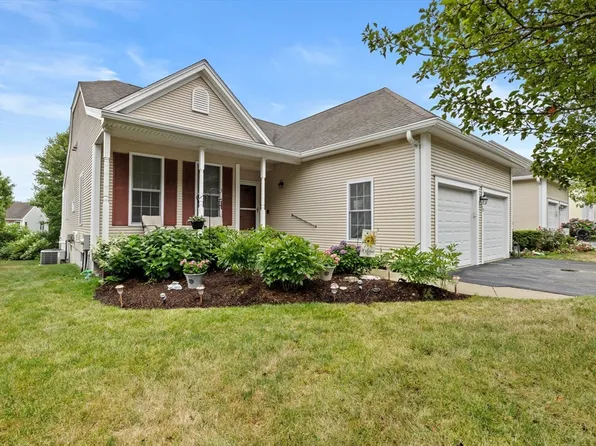 70 Old Field Rd Unit 70, Plymouth, MA 02360