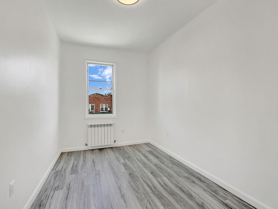 2nd image of 10702 Guy R Brewer Blvd APT 2