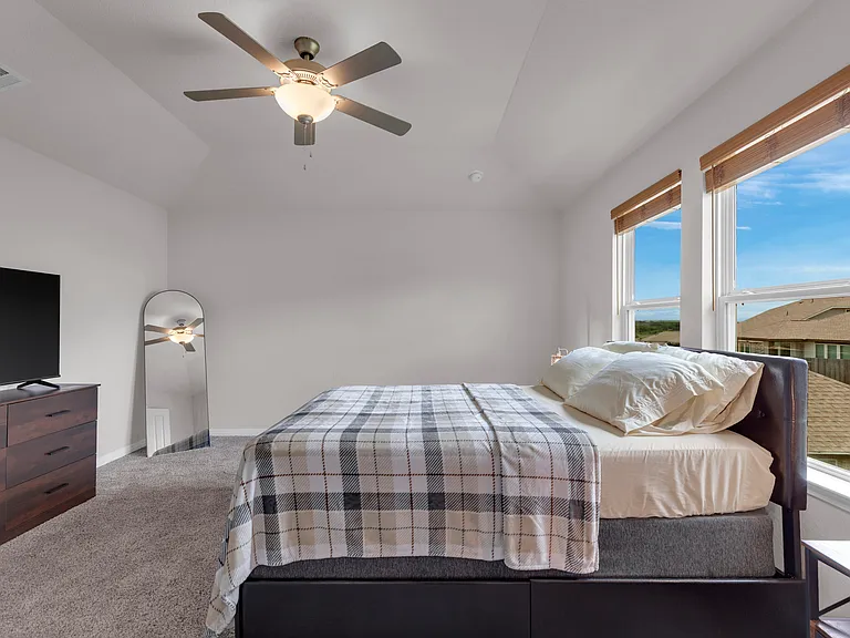 6401 Night Chinook Dr #1 — Photo 28