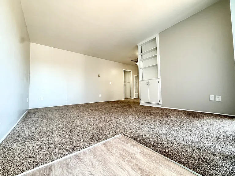 4512 Altadena Ave #6 — Photo 3