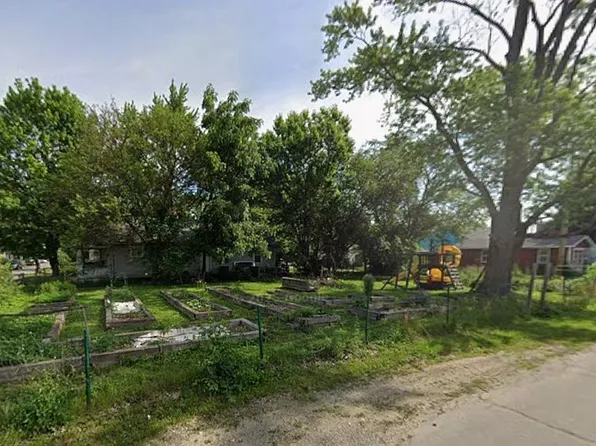 1401 N Ewing St, Indianapolis, IN 46201
