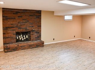 1609 SW 20th St, Blue Springs, MO 64015