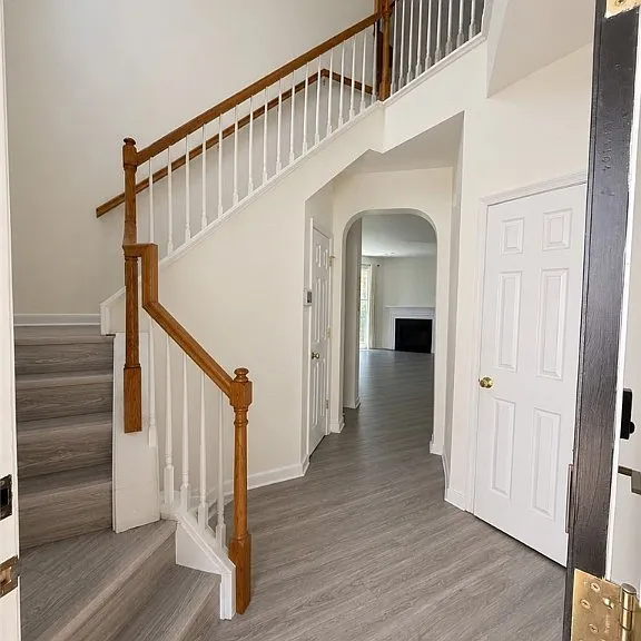 1269 Providence Knoll Dr — Photo 2