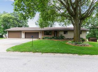 3061 Meadow Rd NE, North Liberty, IA 52317