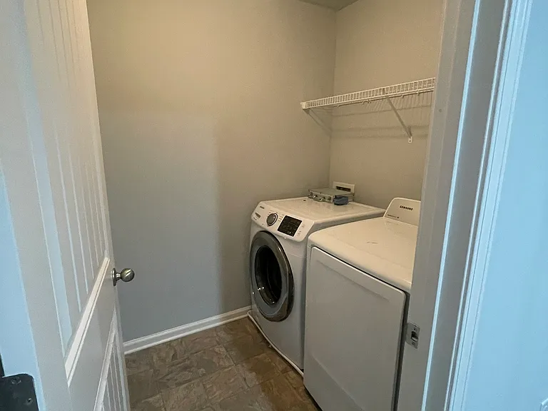 1305 Bridge Peak Ln — Photo 22