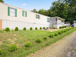 248 Thomas St, Hollsopple, PA 15935