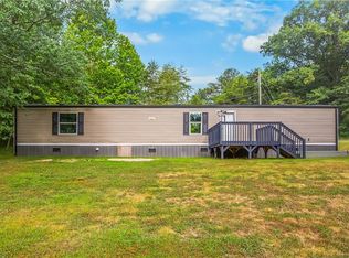 5540 Sparks Rd, Hamptonville, NC 27020