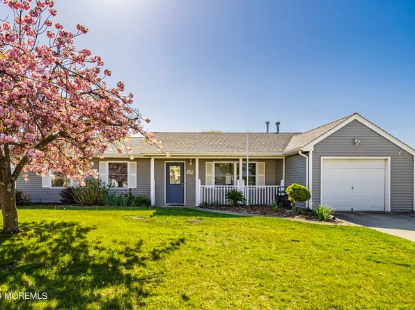 402 Fifth Street, Waretown, NJ 08758