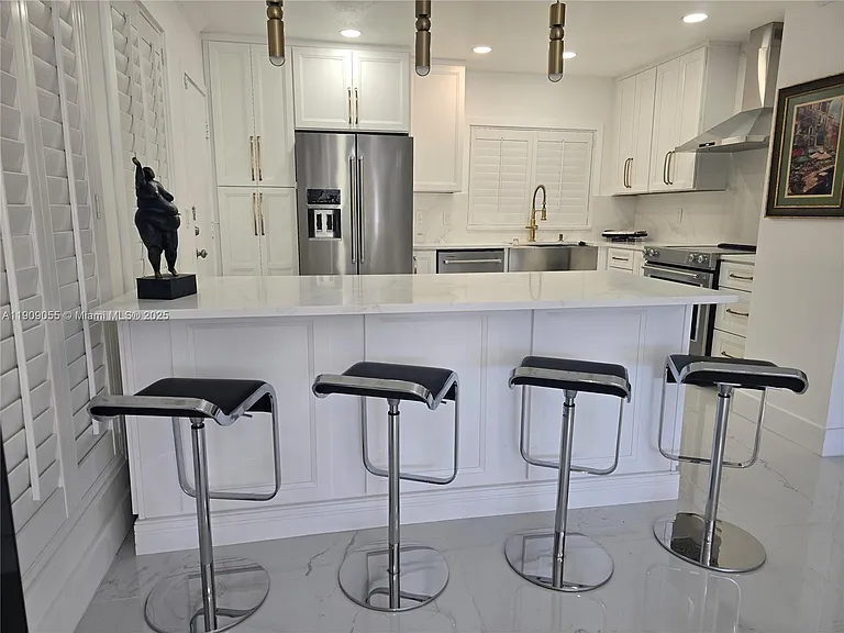 6010 S Falls Circle Dr #206 — Photo 21