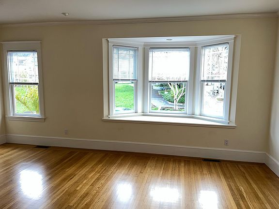 2nd image of 301 Precita Ave APT 2