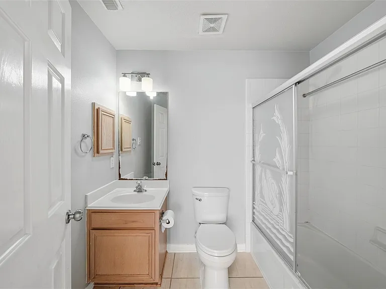 7027 Waveland Dr — Photo 20