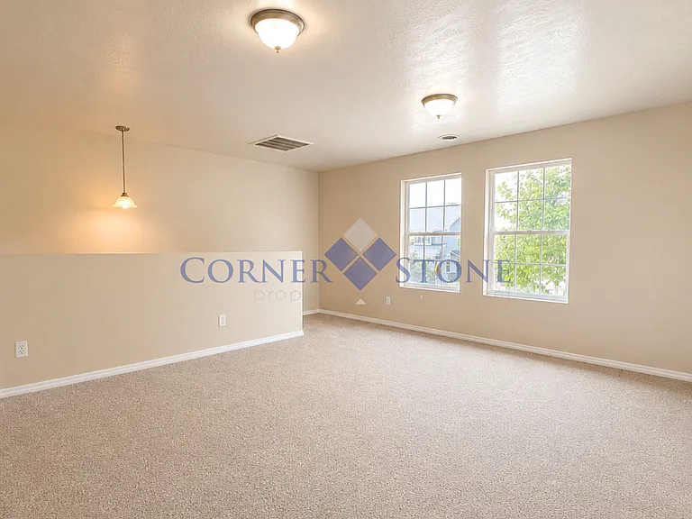 2678 N Kelsan Ave — Photo 16
