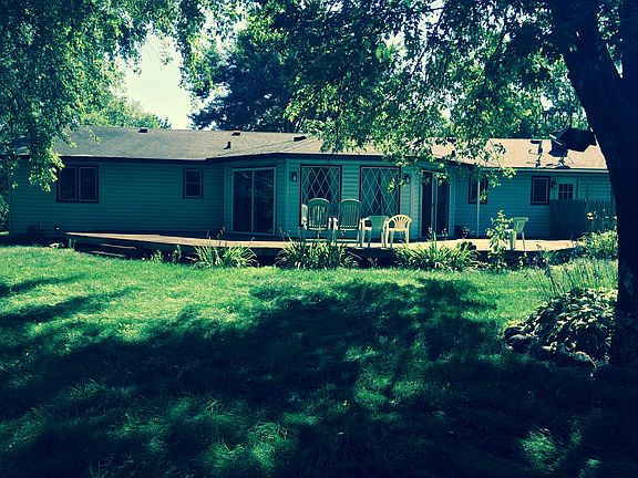 2nd image of 1120 Bel Aire Dr