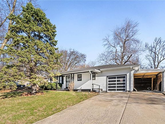 2nd image of 4312 Maggie Ln