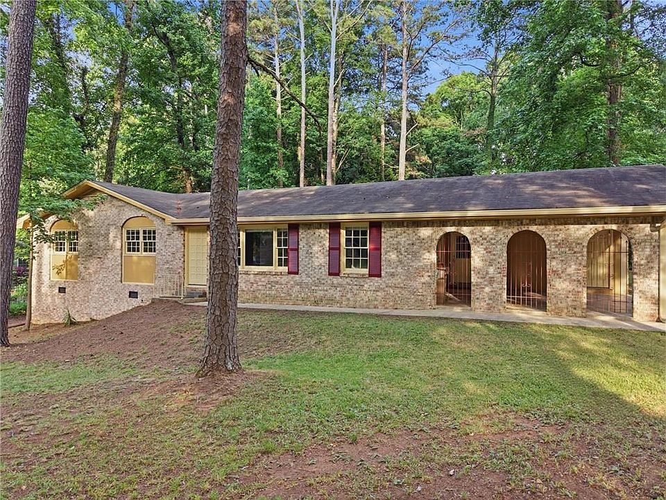 1st image of 5657 Mountainbrooke Ct
