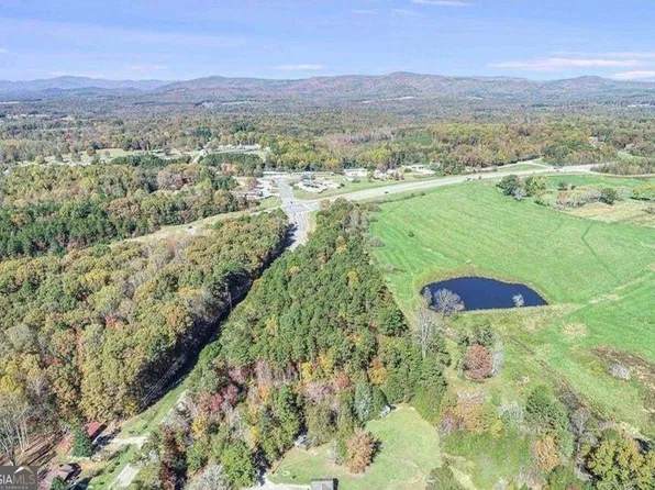 123 Talmadge Dr, Mount Airy, GA 30563