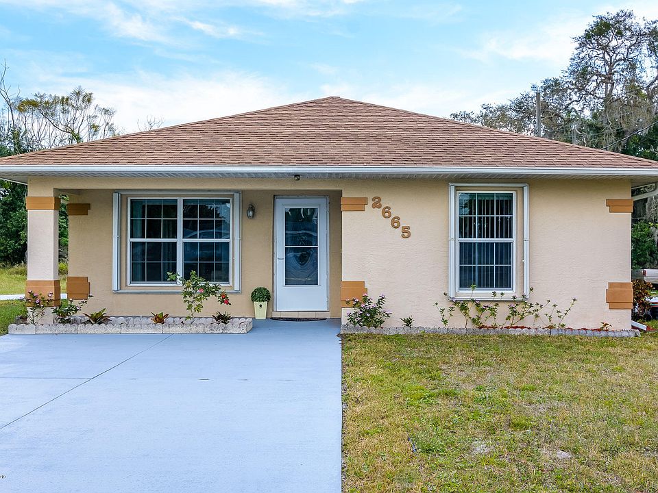 1st image of 2665 Pineapple Ave