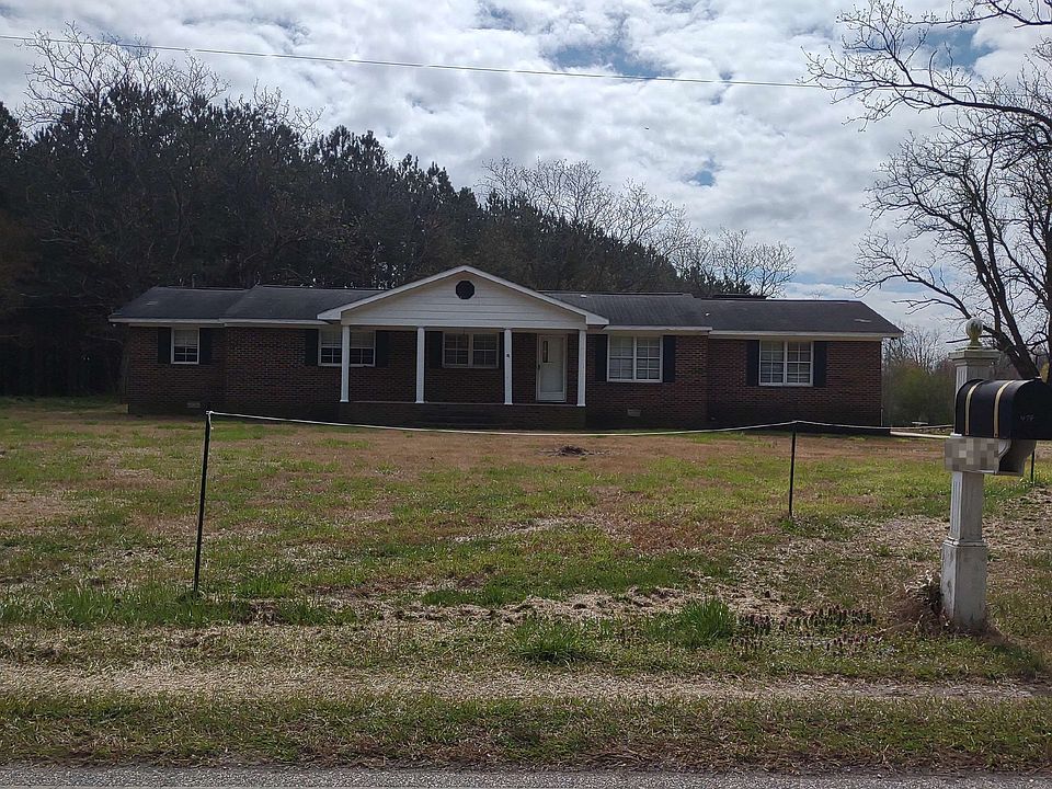 2nd image of 472 Fred Parrish Rd