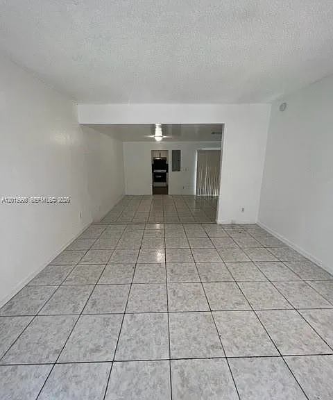 15153 NE 6th Ave #10 — Photo 7