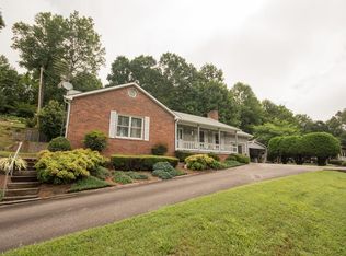 67 Keystone Dr, Franklin, NC 28734