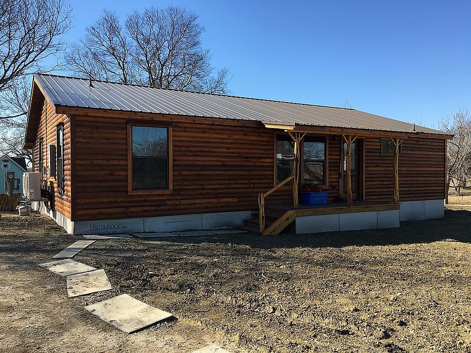 1st image of 537 NW County Road 2100
