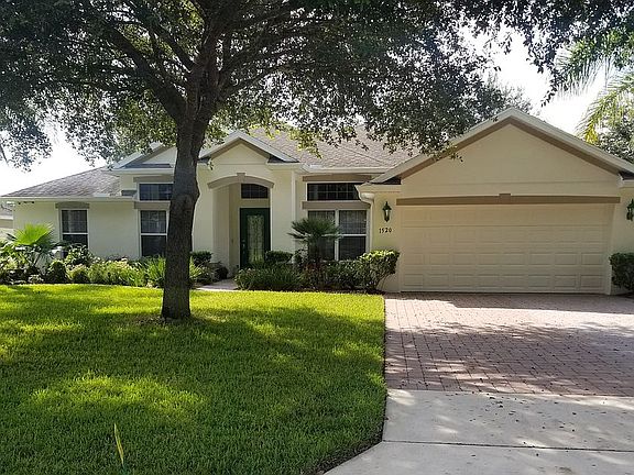4th image of 1520 Clapton Dr