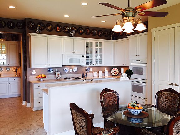 4th image of 2573 Black Hawk Ln