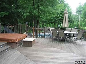 4th image of 10 Wheeler Creek Ct
