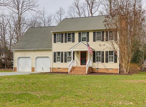 3rd image of 8858 Greenwood Blvd