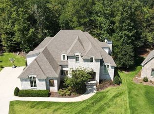 1447 Falls Crest Dr, Auburn, AL 36830