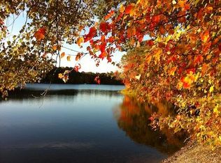 26 Surrey Lane, Waquoit, MA 02536