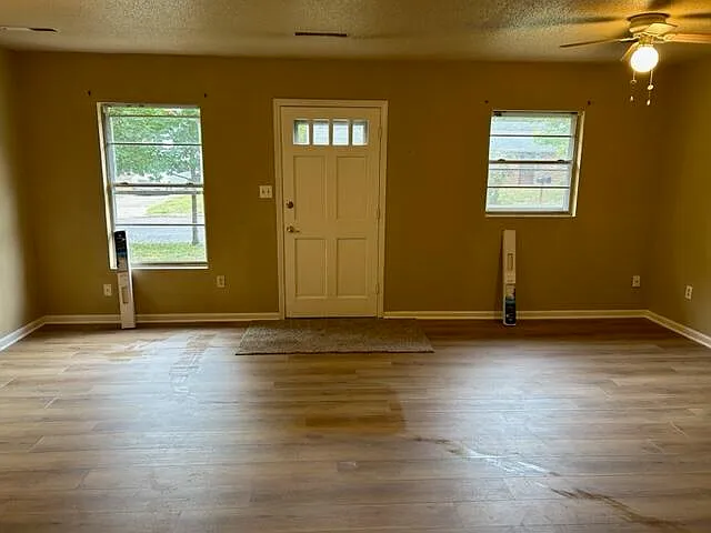 1608 Radcliffe Dr #A — Photo 2
