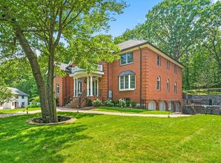 282 High St, Winchester, MA 01890