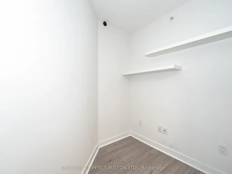 5740 Yonge St #205 — Photo 24