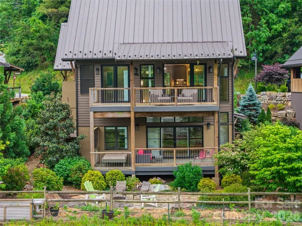 40 River Run, Asheville, NC 28804