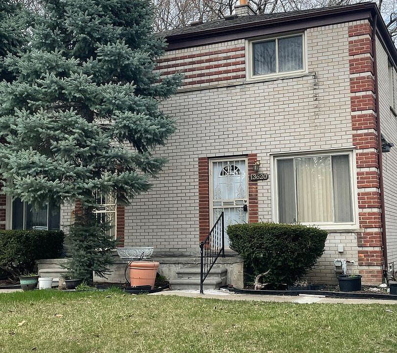 1st image of 13620 Pearson St