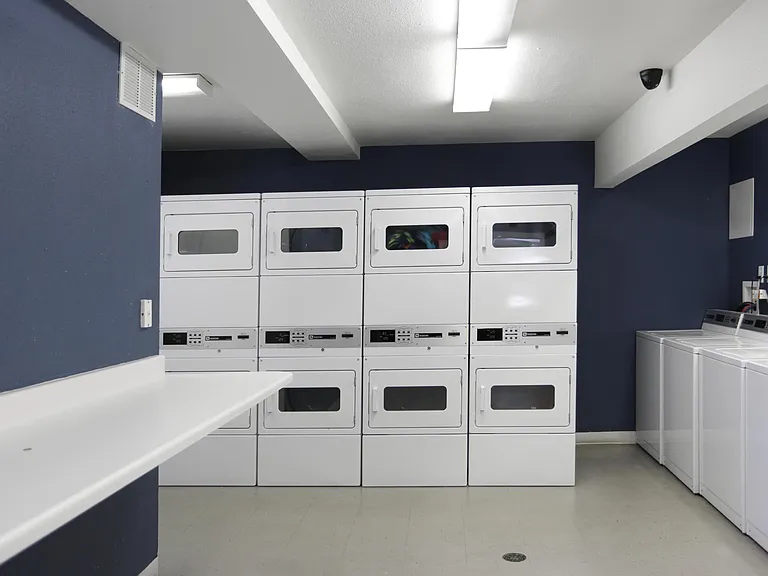 Seven65 Lofts — Photo 18
