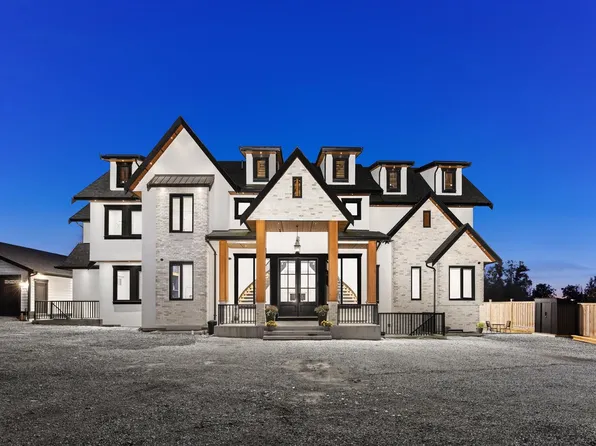 19890 16th Ave, Langley, BC V2Z 1K1