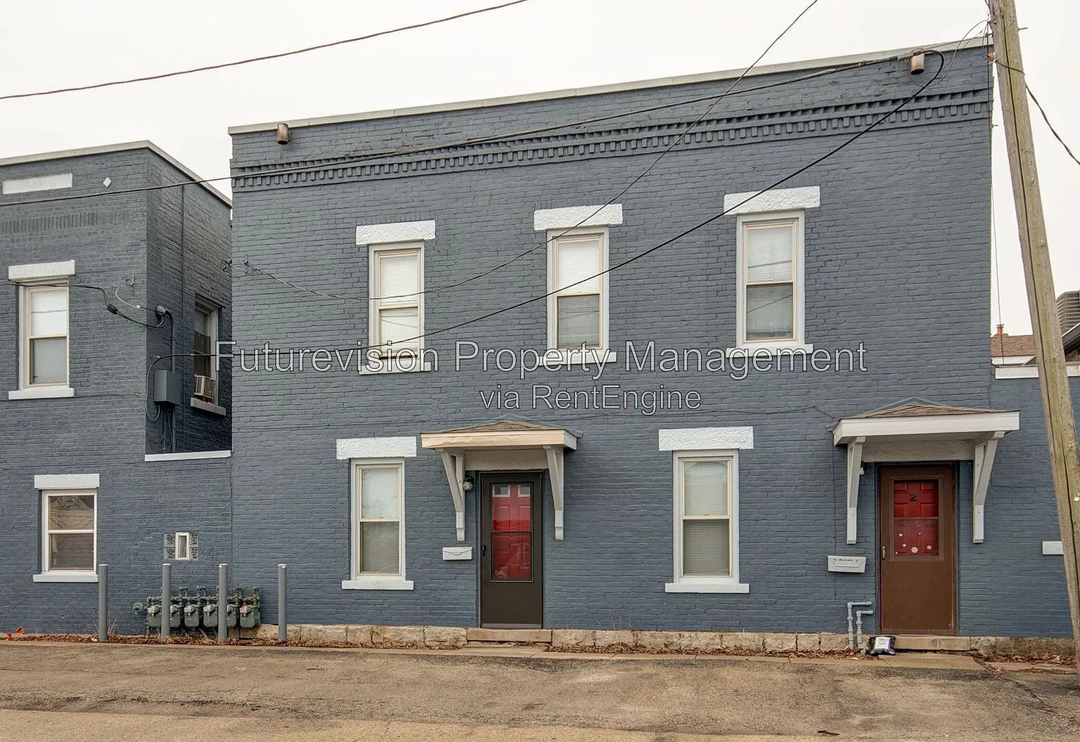 3 bed, 1.0 bath, $1,495 — Photo 1
