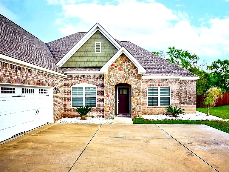 110 Tablerock Ct — Photo 17