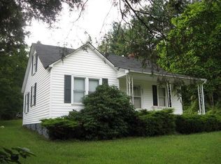 203 Burnt School House Rd, Creston, NC 28615