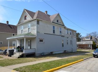 1702 Park Ave, North Chicago, IL 60064