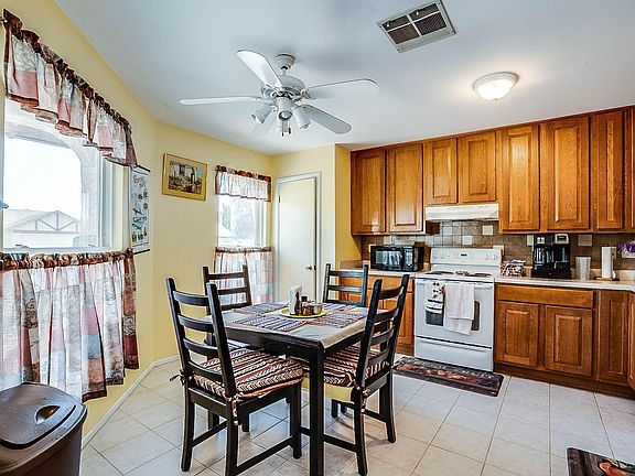 2nd image of 3628 W Laredo St