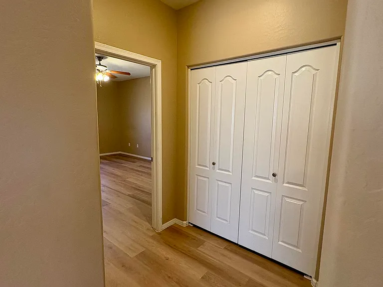 8234 W Salter Dr — Photo 14