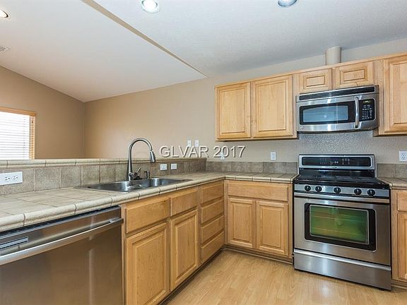 3rd image of 7105 Bird Cherry St