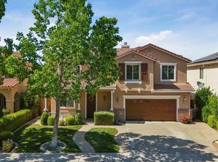 2107 Golden Leaf Ln, Tracy, CA 95377