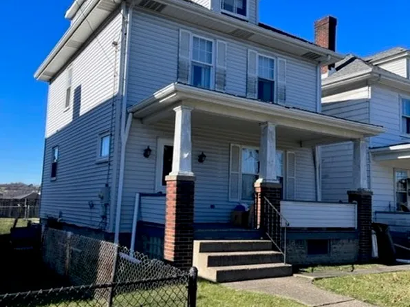 1009 Athalia Ave, Monessen, PA 15062