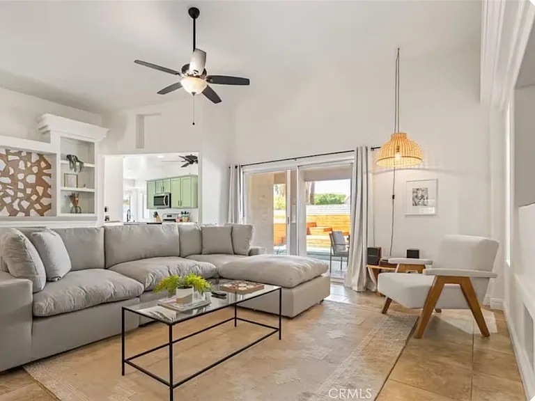 15123 Avenida Ramada — Photo 2